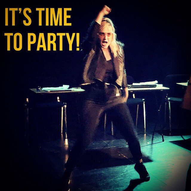 Immortality_Ldn's tweet photo. Going into Friday’s show like... 🙌🎤🔥IMMORTALITY | May 29 - June 1 @draytonarmssw5 https://t.co/9t9KAO83ao
•
•
•
#weekendfun #fridaymood #fridayvibes #partytime #writingcommunity #newmusical #musicaltheatre #londonmusical #londontheatre #immortalitymusical #londonevents https://t.co/Espj1OSPrc