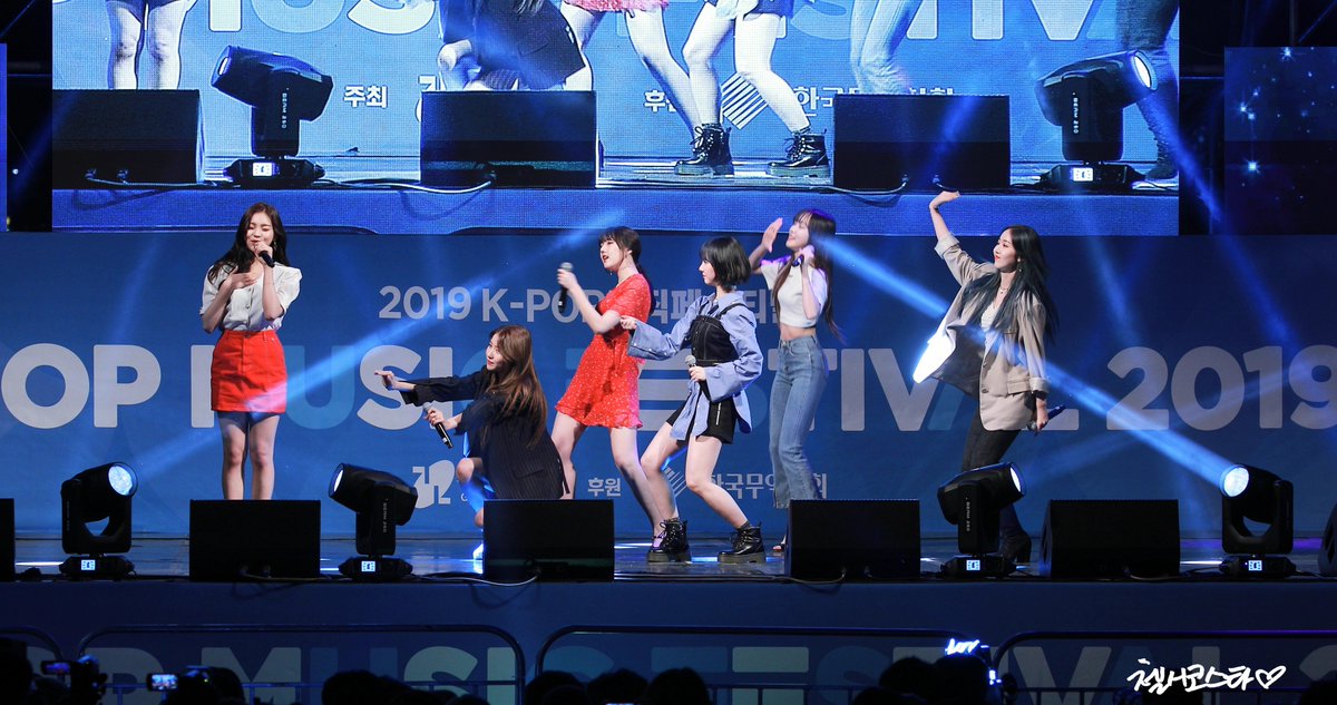 [4K 60P] 190531 #여자친구 (#GFRIEND) 코엑스 뮤직페스티벌 Full 직캠(Fancam) by 첼시코스타

youtu.be/SC_cnHpBNPY
11:08