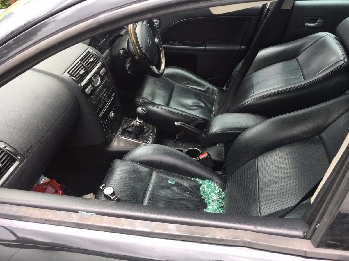 LichfieldPolice's tweet photo. #PCSOAlex #Shift3NPT seized the vehicle which is believed to be involved in crime! Not on our watch @LichfieldNPT https://t.co/vLmCRrf7Mh