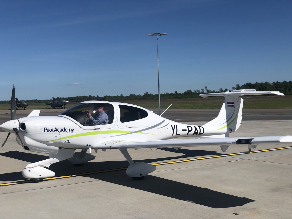 airbaltictrain's tweet image. A brand new training aircraft has joined airBaltic Training Pilot Academy! From today students will start their flight training on this beautiful airplane. Welcome to Pilot Academy, YL-PAD! #airBaltic #pilotacademy #diamondaircraft #liepāja