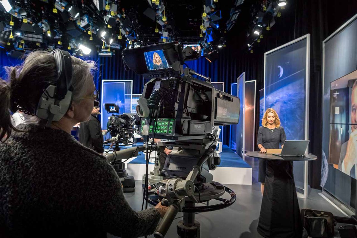 BCE tweet media