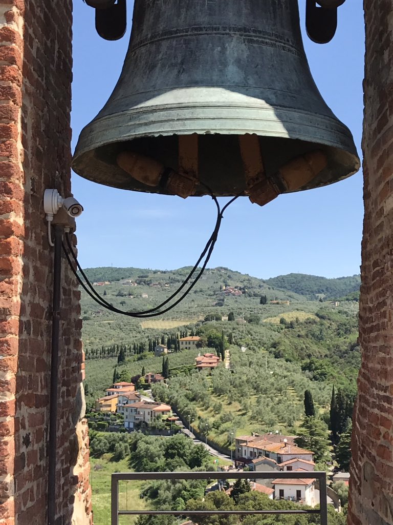 EarlLavender's tweet photo. This is the hometown of Leonardo (thus Vinci). For some reason I am feeling more creative... https://t.co/kKc84pMuGi