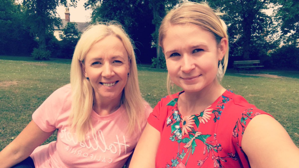 Picnic in the park topping up our tans before back to some #RDTaxCredit #fiscalerdtax #fiscale #tax #sun #tan #park #lunch #friday