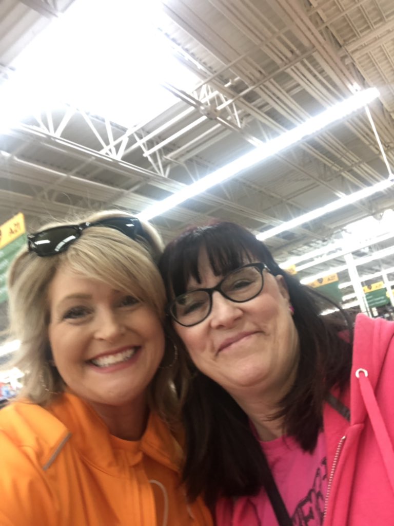 vanitawilson's tweet photo. #gisddayofgiving https://t.co/YKsmEIO8Si