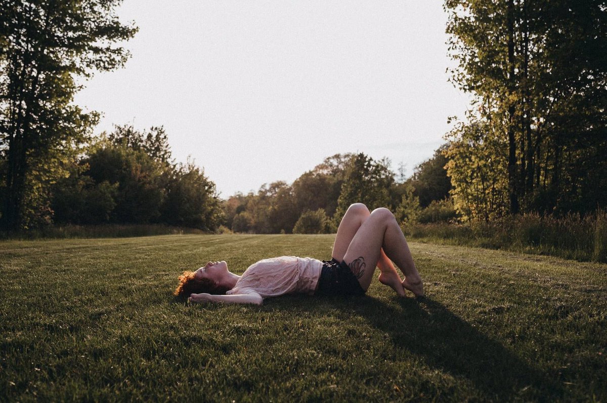 redheadedgirl6's tweet photo. Modeling with nature and evening sun is the best โ๏ธ #naturephotography #curlyhair #positivevibes #brandmodels #modelwanted #gingermodel #redheadgirl #model #modelingagencies #photoshoot #photography #modelshoot
Photo: @abbeysroad_14 https://t.co/FOrhYXQ5Zr