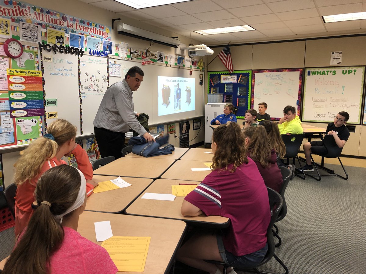 MissyCirincione's tweet photo. Thank you, Mr. Shank, for sharing your career with us! We loved your presentation and learned a lot! Also thanks to @MandySovich and @cslaskowski for all of the planning for our sixth graders! What a great day! #CareerDay @CISCMSD #CISBlueTeam #CISGoldTeam https://t.co/w9q8p2qx9D