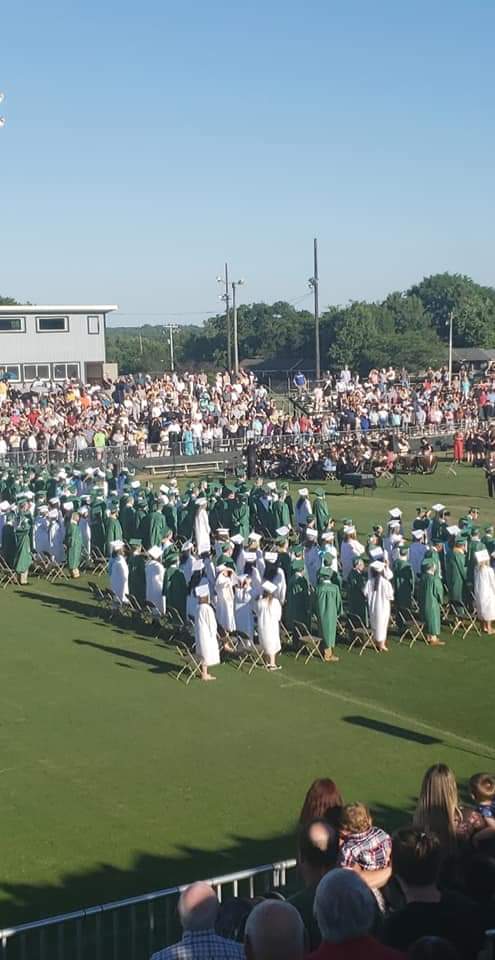 CRETIAGRACHELLE's tweet photo. Congratulations to my #3 baby girl @JacaillaAlleah a #2019Grad!📚🎓 Cerebral Palsy Didn't Stop your #Push You've Defeated the Odds! You ARE a true #INSPIRATION 😘 Mommy loves you❤ https://t.co/qmZNgWLbef