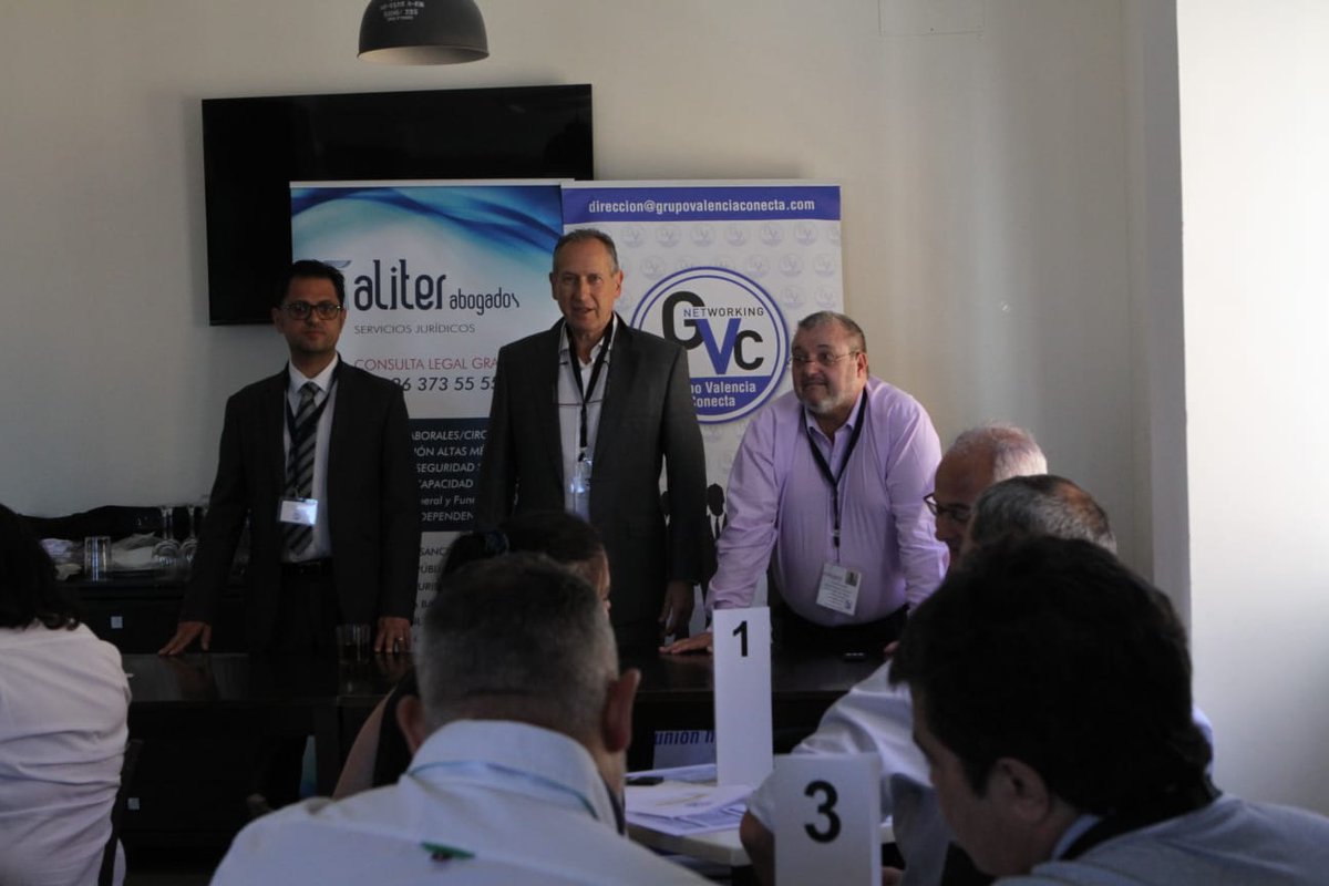 Grupo_GVC's tweet photo. Reunión del Grupo CENTER- Networking Empresarial en Valencia - 30 de mayo

▶️“NOTICIA DE GVC 
Los responsables de la Clínica  San  Martín, ubicada en el centro de Valencia, firmaron un acuerdo de colaboración ..◀️👍💯
#networkingvalencia #grupovalenciaconecta #Valencia #empresas https://t.co/aS4srWSJl8