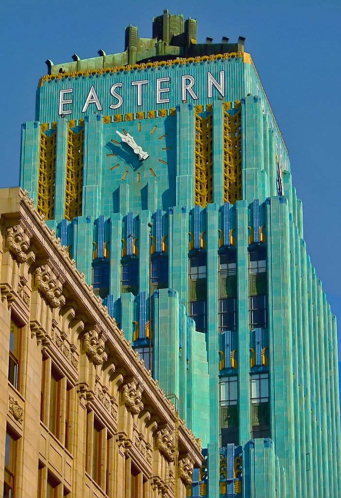 architeg's tweet image. The Eastern Columbia Building by Claud Beelman. Downtown Los Angeles.

📷 Lockemichael &amp;amp; Mike Smith
#artdeco #streetphotography