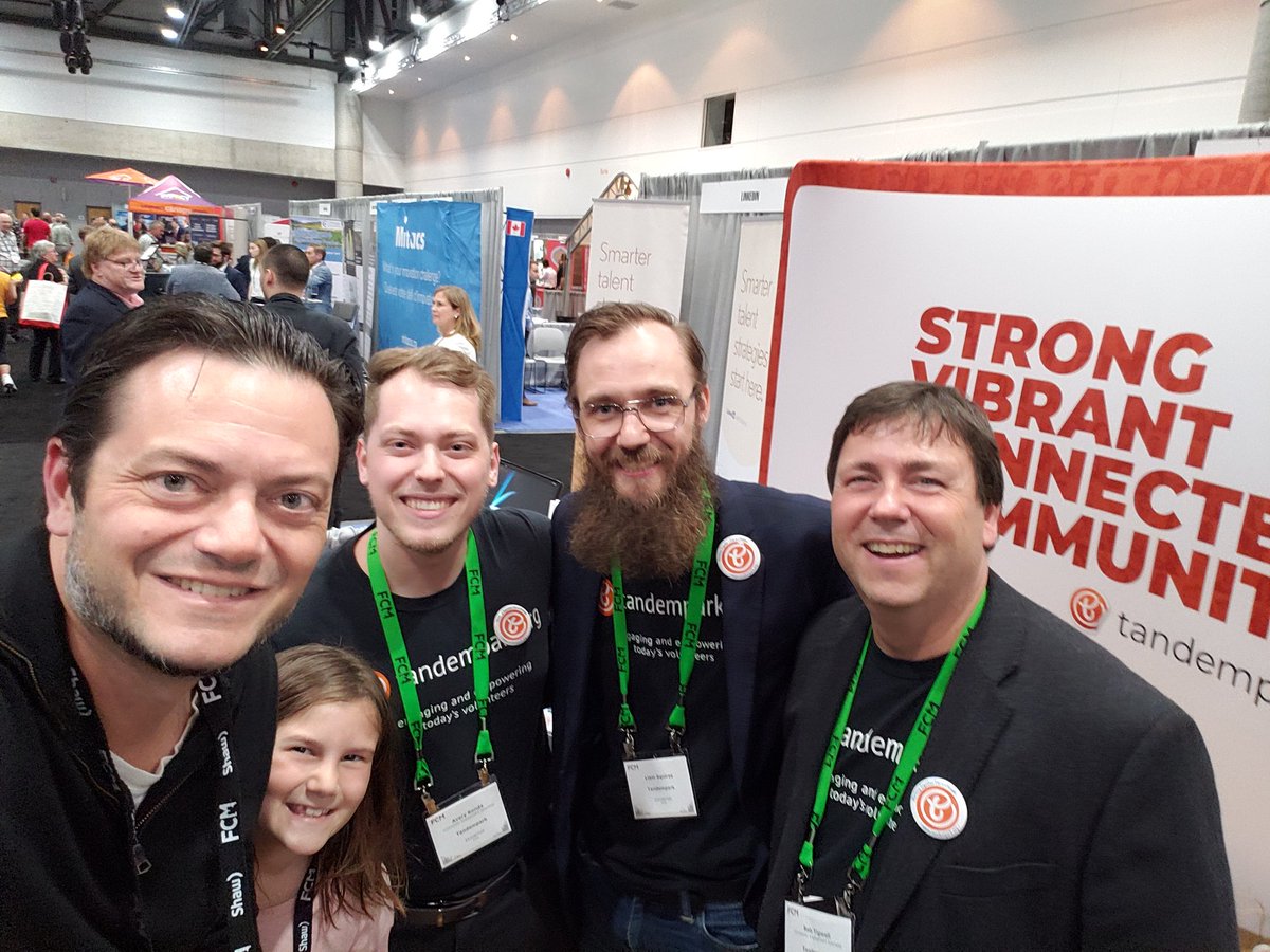 jedi_lehman's tweet photo. Guess who's at #FCM2019 trade show?  Barrie's own and very awesome @tandempark!  Check them out - incredible software platform for organizing volunteers. #wellconnected https://t.co/n98FjgOZx0