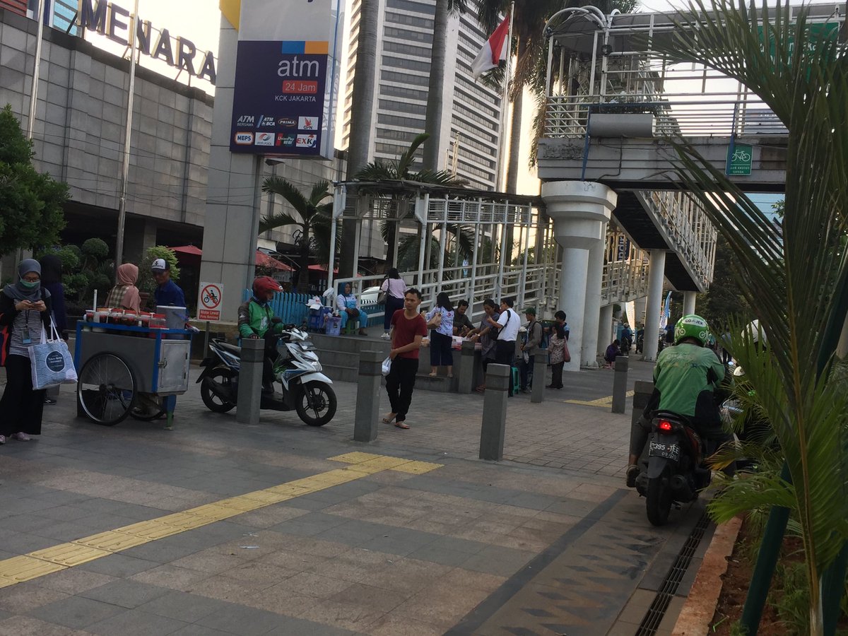 Adik Indrayanti tweet media