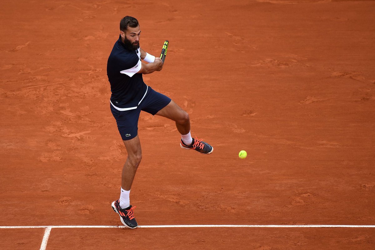 babolat's tweet photo. Rise to new heights π
@benoitpaire qualifies for the 4th round of @rolandgarros for the 1οΈβ£st time!
#WeLiveForThis #PropulseFury #PureAero https://t.co/uiMWXJ9MTr