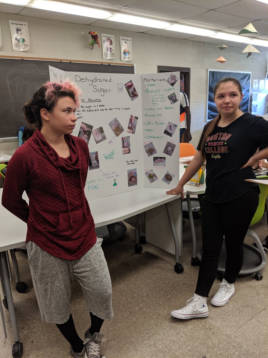 MrsDNA29's tweet photo. PT 1 chemistry showcase! I am so proud of my Chiclets! ♥️♥️ @WeAreWACTC @BasecampNE @SummitPS @SFoxEd https://t.co/CYTQw6Pr5Q