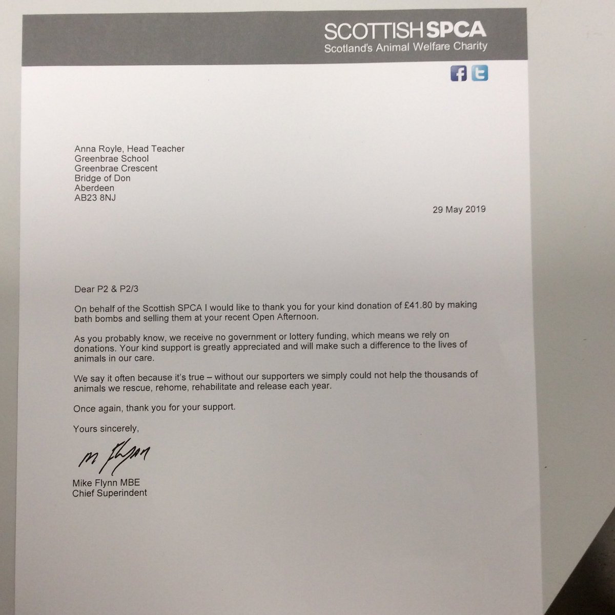 MrGrayGreenbrae's tweet photo. Primary 2/3 and P2 received a thank you letter and certificate from the SSPCA to thank us for our donation. Thank you to all parents who came and bought bath bombs and thanks to @GreenbraePta for helping fund the ingredients! @MissSmart14 https://t.co/9N1f40I64U