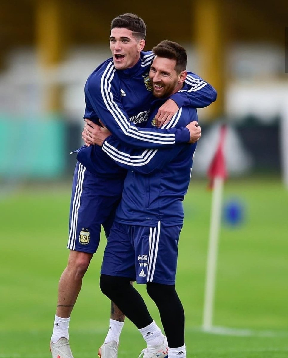 RacingPositivo's tweet photo. 🇦🇷💙 https://t.co/gDfFTod34b