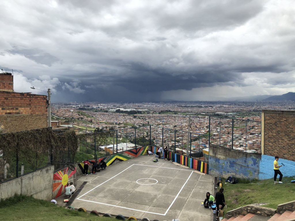 MissLGCole's tweet photo. School refurbishment project in southern Bogotá @LatymerUpper #SDGproject #Colombia2019 https://t.co/Uy6ZX8QaaI