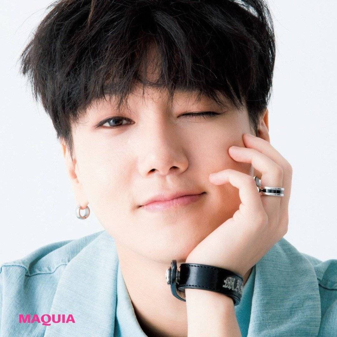 SdPwLcm6QXUxQ8n's tweet photo. #BecauseWeLoveYesung
#Yesung #SuperJunior 
💙💙💙💙
I will always be with you. Don't be sorry, don't be sad, just be yourself. You are an adult, you have your own rights to choose what to do. Hope you can be happy forever.  💙💙💙💙 https://t.co/ALTCjwUe6j