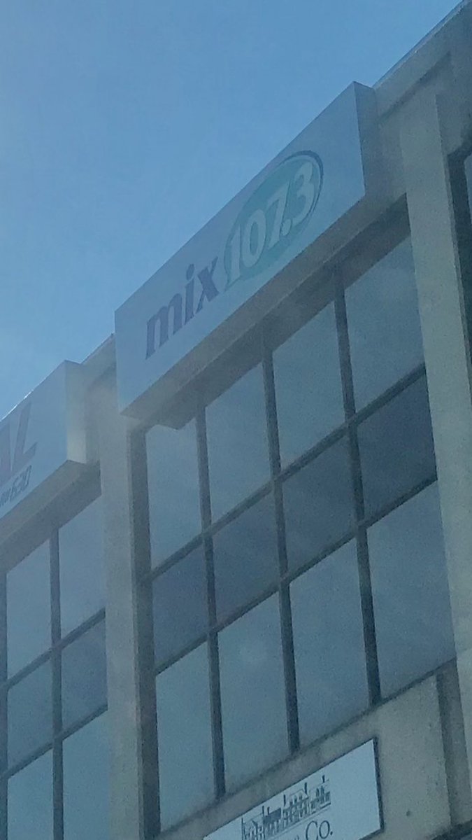 creightonc tweet media