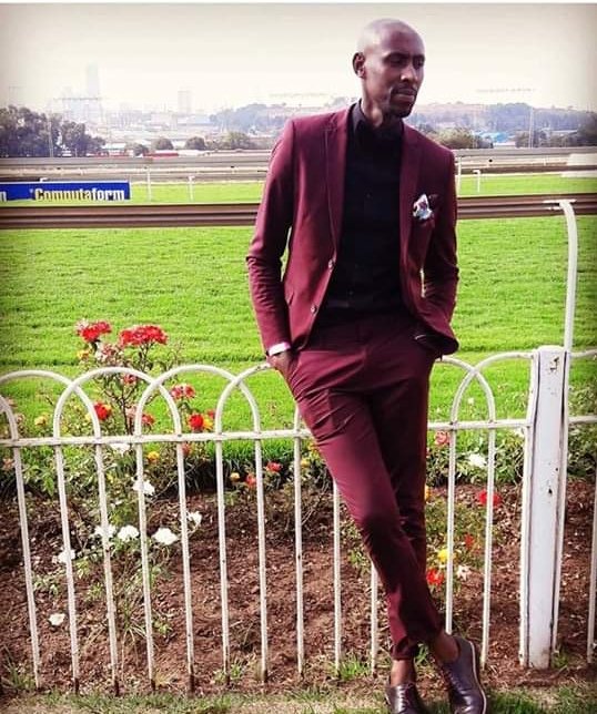 MphoManyaapelo's tweet image. Chatting to Mr SA Top 20 Finalist Martin Abdalla Kalunga on the #TheUrbanDrive on @northwestfm898 with @DMOS_SA @mphogaletshitse @VillagePrincezz #DevelopingArts Woza Weekend