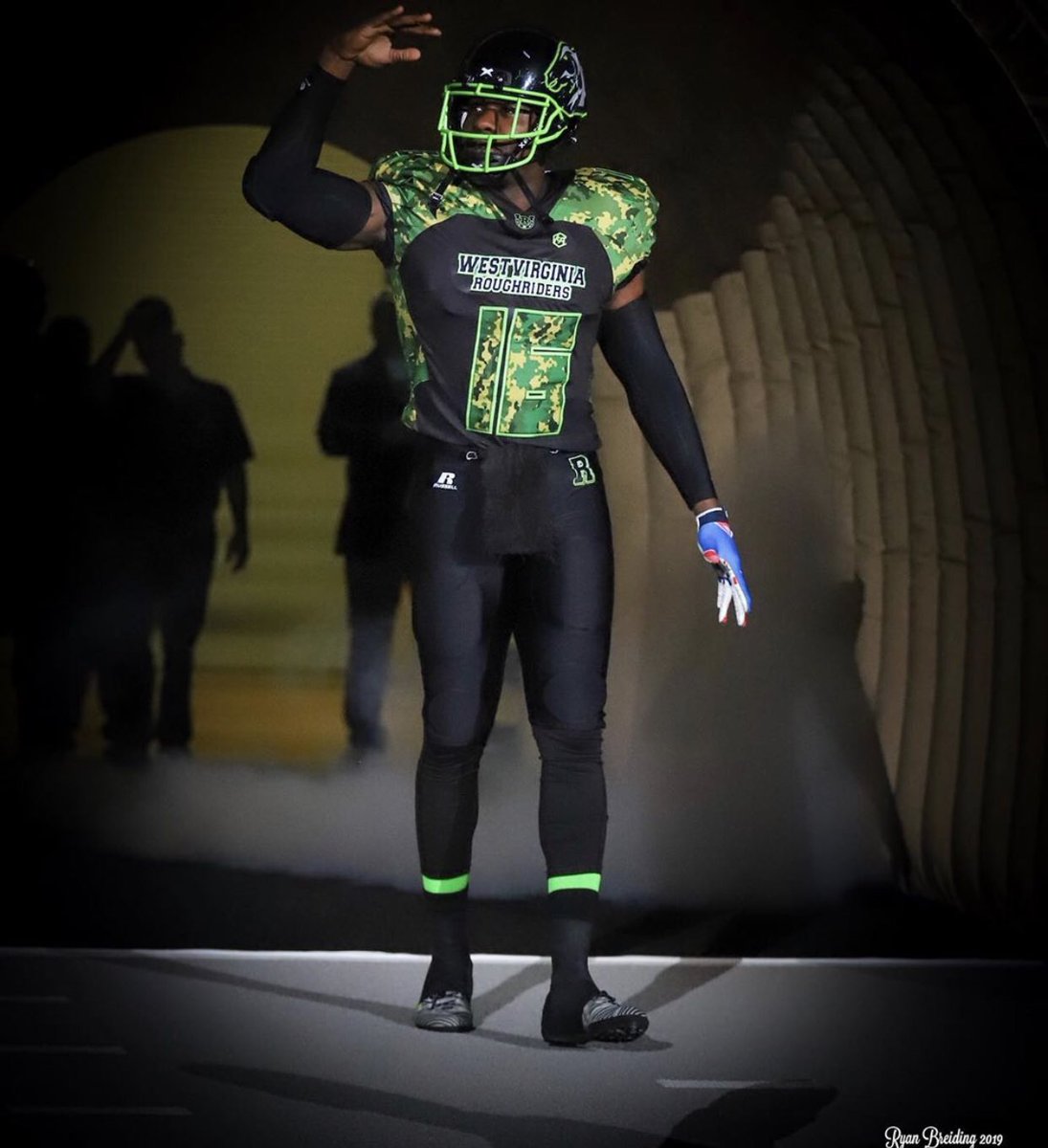 JarrettbrownQB's tweet image. 🌱 Yesterday’s home run won’t win today’s game🌴 #GameDay #Createdplayer x #WestVirginiaRoughriders