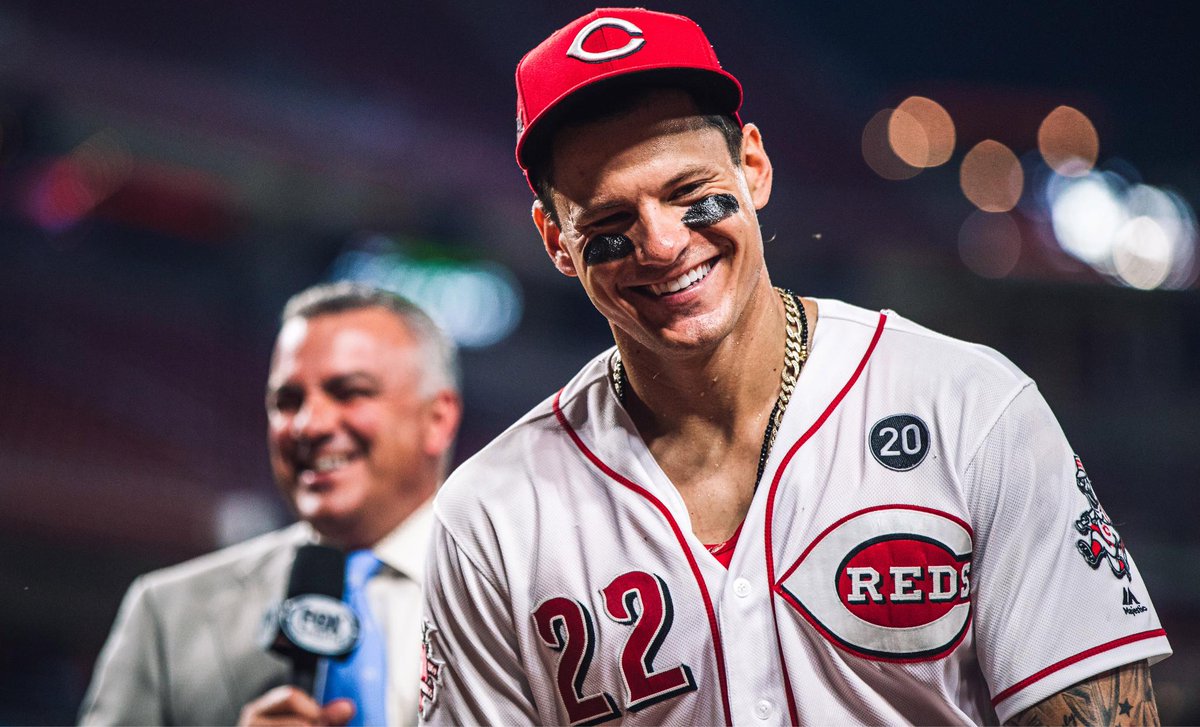 Reds's tweet photo. This is the #NationalSmileDay tweet you are looking for. 😁 https://t.co/OP3VWqkvdm