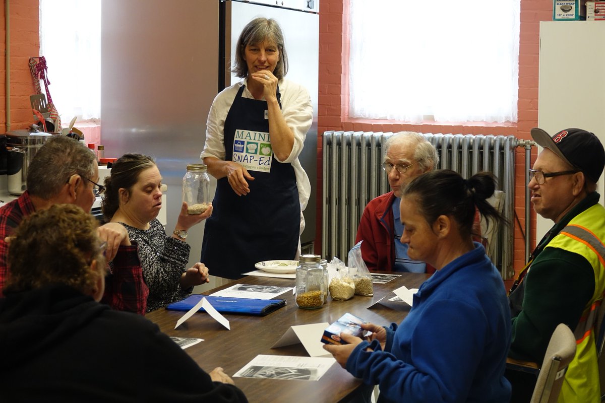 HopeAssoc's tweet image. We enjoyed our Nutrition Classes from Healthy Oxford Hills with Kate Goldberg. Thank you for your support and Thank you Kate! #hopeassociation #support #healthylifestyle #healthyoxfordhills