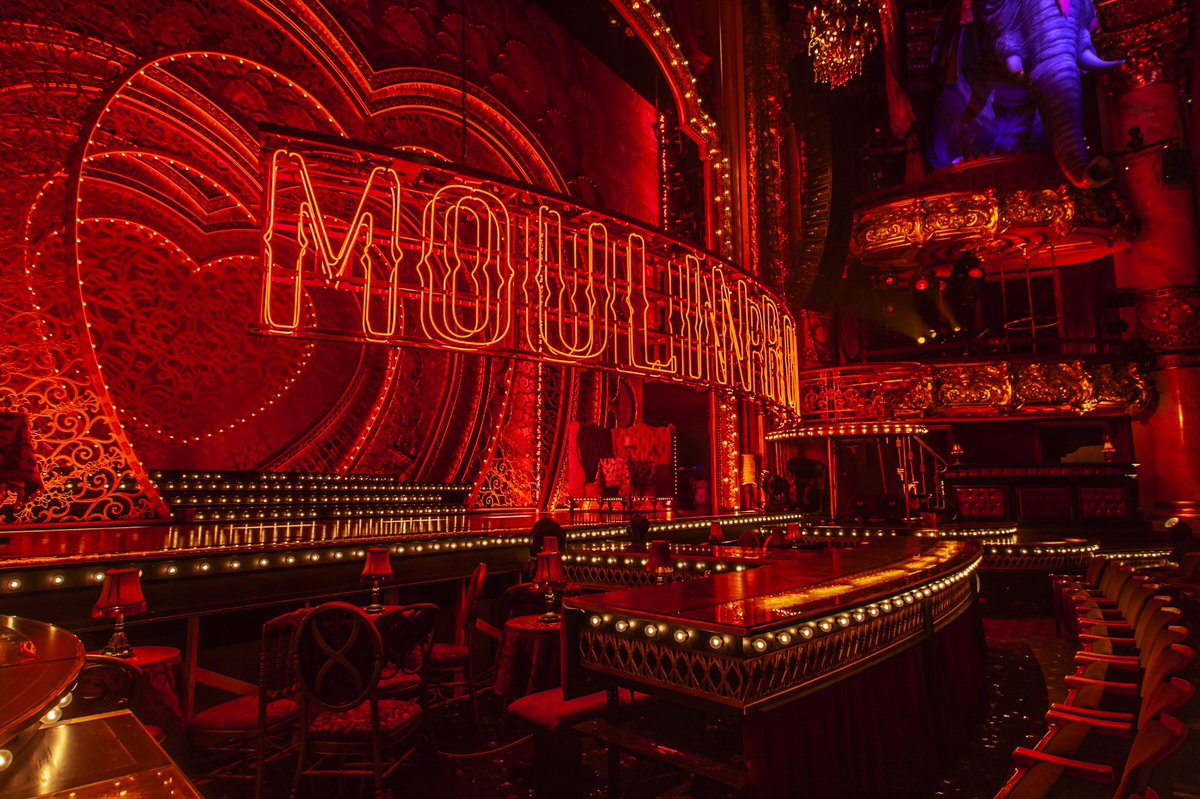 Moulin Rouge seating 