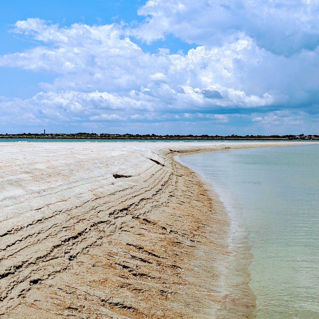 YellowHybiscus's tweet photo. Happy FriYaY! Meet you at the beach, it's going to be another beautiful weekend in St. Augustine!
.
.
.
#vilanobeach #staug #staugustine #staugairbnb #visitflorida #visitstaug #visitstaugustine #saintaugustine #staugfl #lovefl #loveflorida #staugustineairbnb #stalocal https://t.co/PmEl5F7HjK