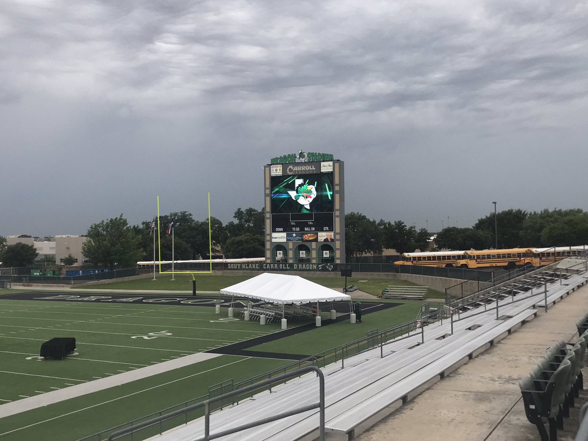 Carrollisd's tweet photo. We are practicing for the big event tonight with the Class of 2019! Grab your Kleenex mommas because we are just hours away from seeing these Dragons file in to the sounds of Pomp and Circumstance #TraditionNeverGraduates #CarrollGrad19 https://t.co/may1nrpJ3O
