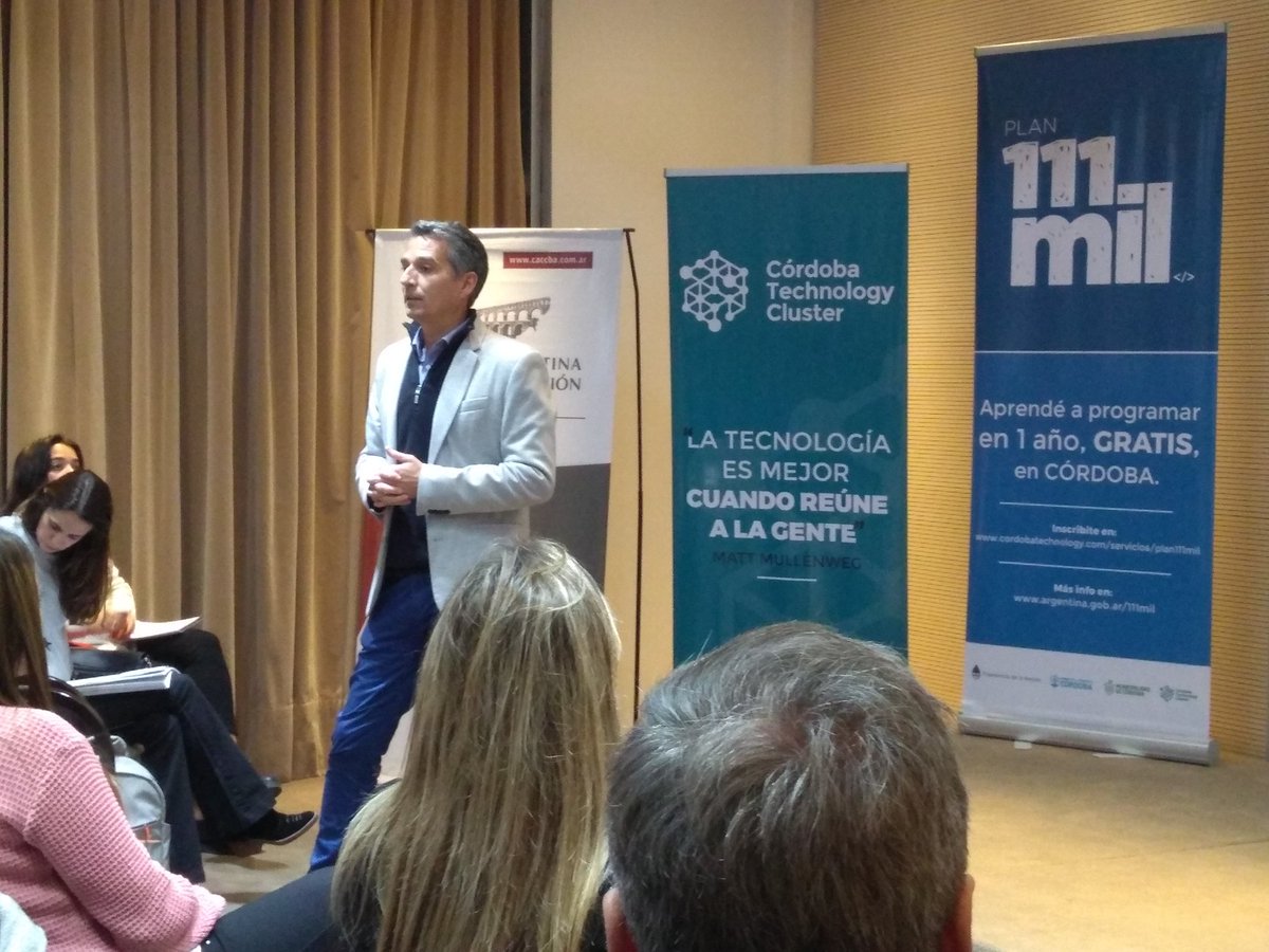 Dicsys_SA's tweet photo. #BuenViernes
👉Estuvimos presente en el Encuentro entre empresarios y programadores. Nuestro CEO, @dcasali brindó apertura al evento y el equipo de RR.HH participó de la ronda de entrevistas del @Plan_111mil. Agradecemos por el espacio!
#Plan111mil #Empleo #Capacitación https://t.co/2wddYn3E0l