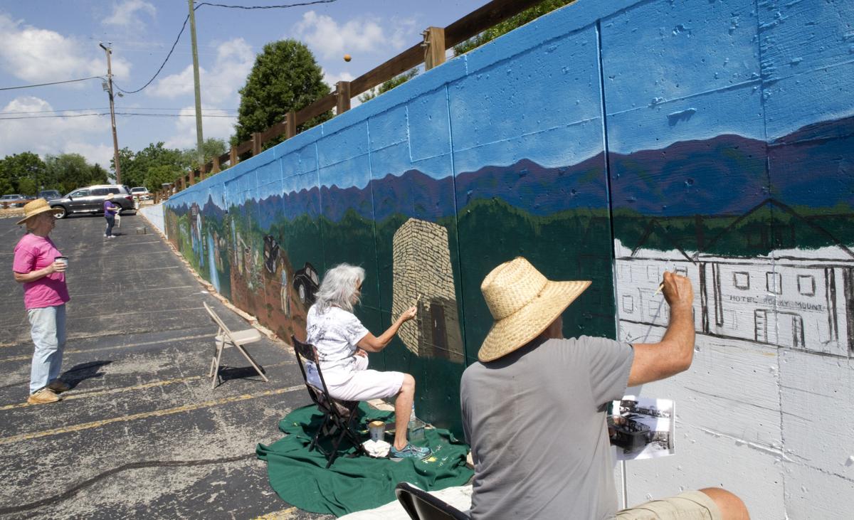 Have you seen the new mural in <a href="/RockyMountTown/">Town of Rocky Mount</a>?
bit.ly/2Kf21Hu