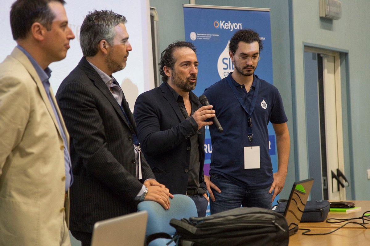 Kelyon (@kelyon) on Twitter photo Ciao Alfredo, noi ti ricordiamo così. 
<a href="/ios_foundation/">iOS UniParthenope</a> <a href="/Uniparthenope/">Università degli Studi di Napoli "Parthenope"</a> 
uniparthenope.it/news/ricordo-d… Ciao Alfredo, noi ti ricordiamo così. 
<a href="/ios_foundation/">iOS UniParthenope</a> <a href="/Uniparthenope/">Università degli Studi di Napoli "Parthenope"</a> 
uniparthenope.it/news/ricordo-d…