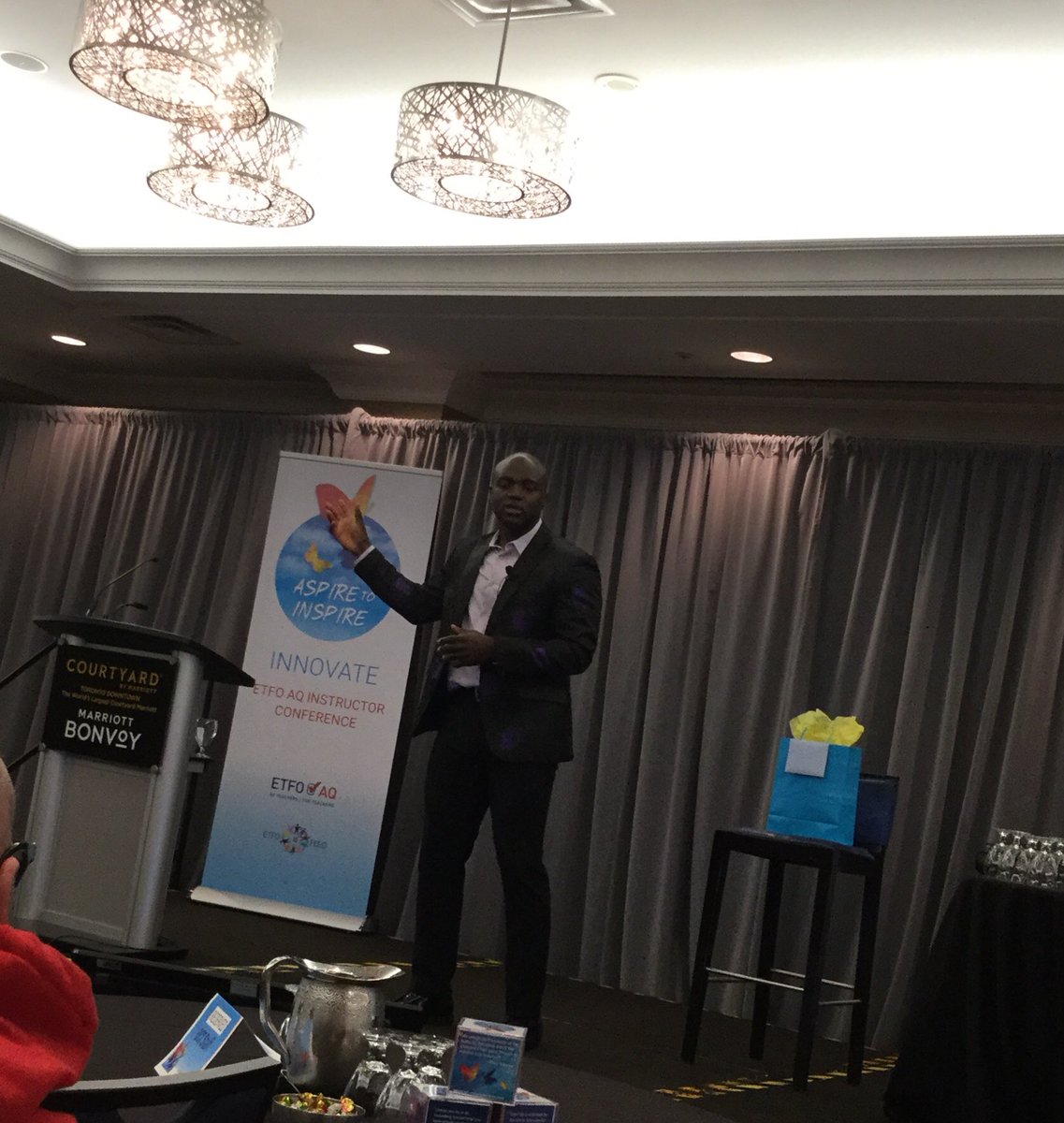 Michgi3's tweet photo. “People only know what they know.” Thank you for sharing your story. @orlandobowen https://t.co/hZWnmEvs5S