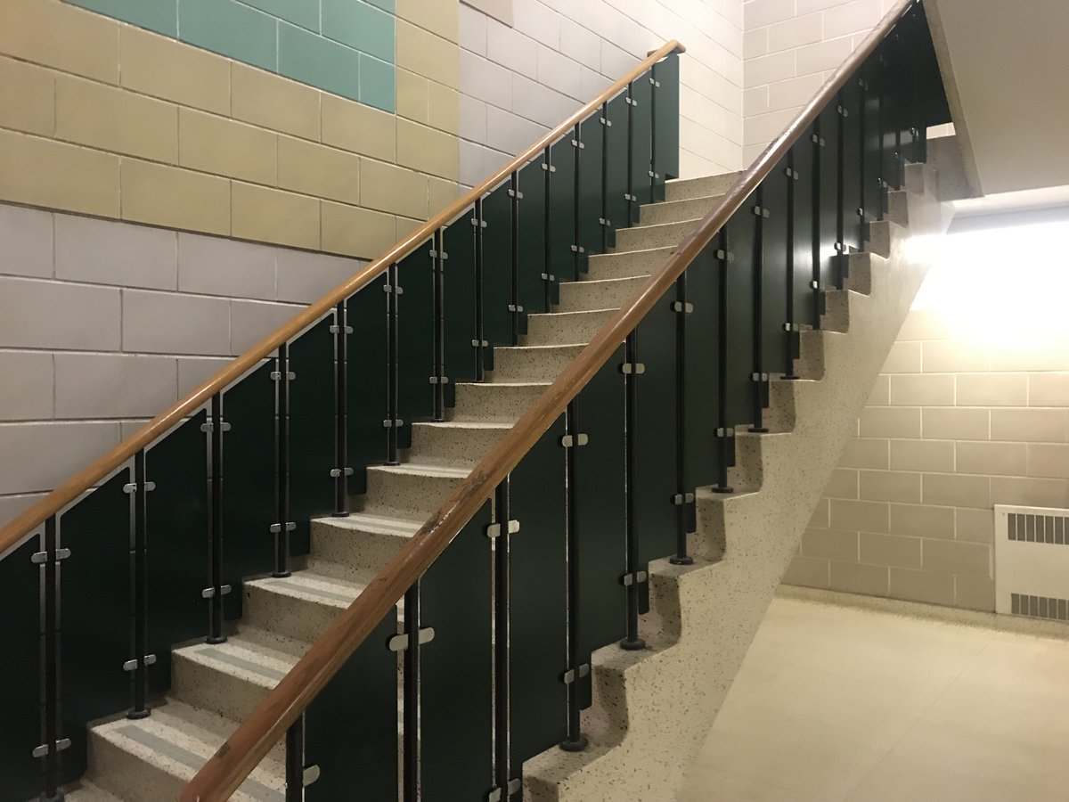 UCDSB_Construct's tweet photo. Railing guards nearing completion @SGGiants 
@UCDSB https://t.co/Nl1hp9wI5b