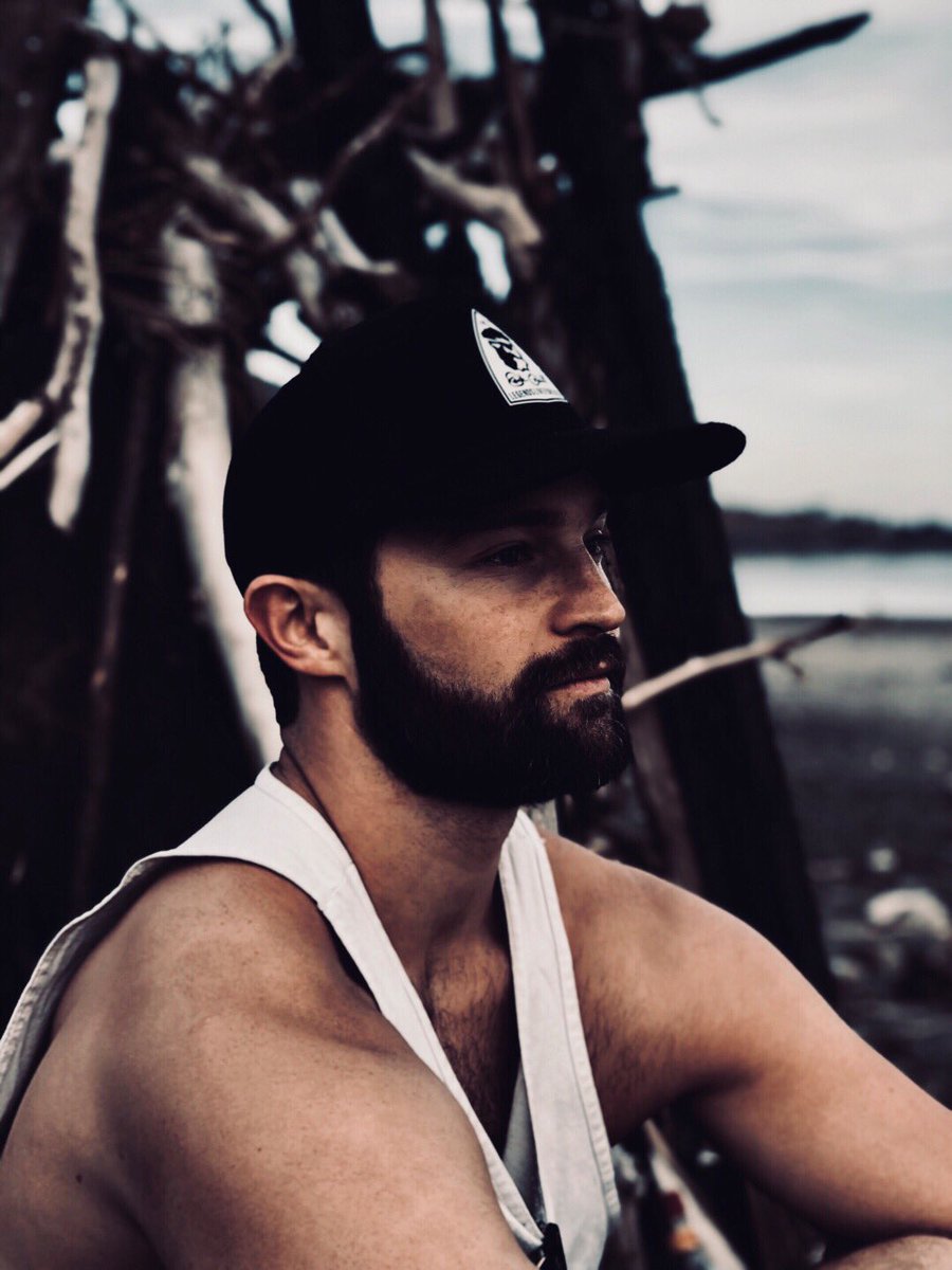 ActOfBeing_'s tweet photo. Get lost in nature and find yourself.
⠀⠀⠀⠀⠀⠀⠀⠀⠀
• https://t.co/hSf58ZX7vw •
⠀⠀⠀⠀⠀⠀⠀⠀⠀
#ActofBeing #MadeSmart #AoB #MensSkincare #MensHealth #SkinCare #HealthySkin #Nature https://t.co/Cp6Qqxhcpq