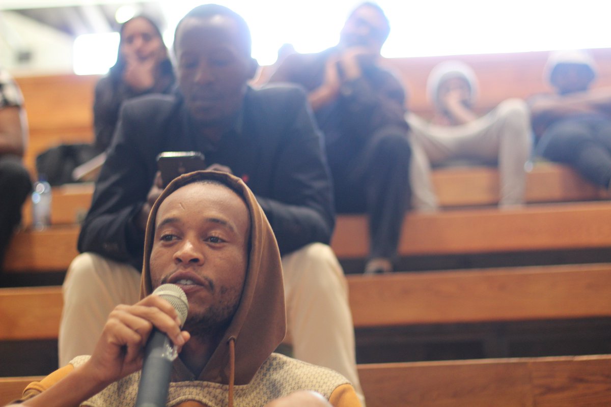 Geekulcha's tweet image. #SS19Hack ICT Industry Discussion facilitated by Startup Grind Kimberley, @TshegoChif was a gathering of:

- Government Officials
- Students
- Industry Leaders
- Hackers
- Etc.

Discussing ICT in terms of the Society, Economy and Security.

#StartupGrind #ITWebSS2019