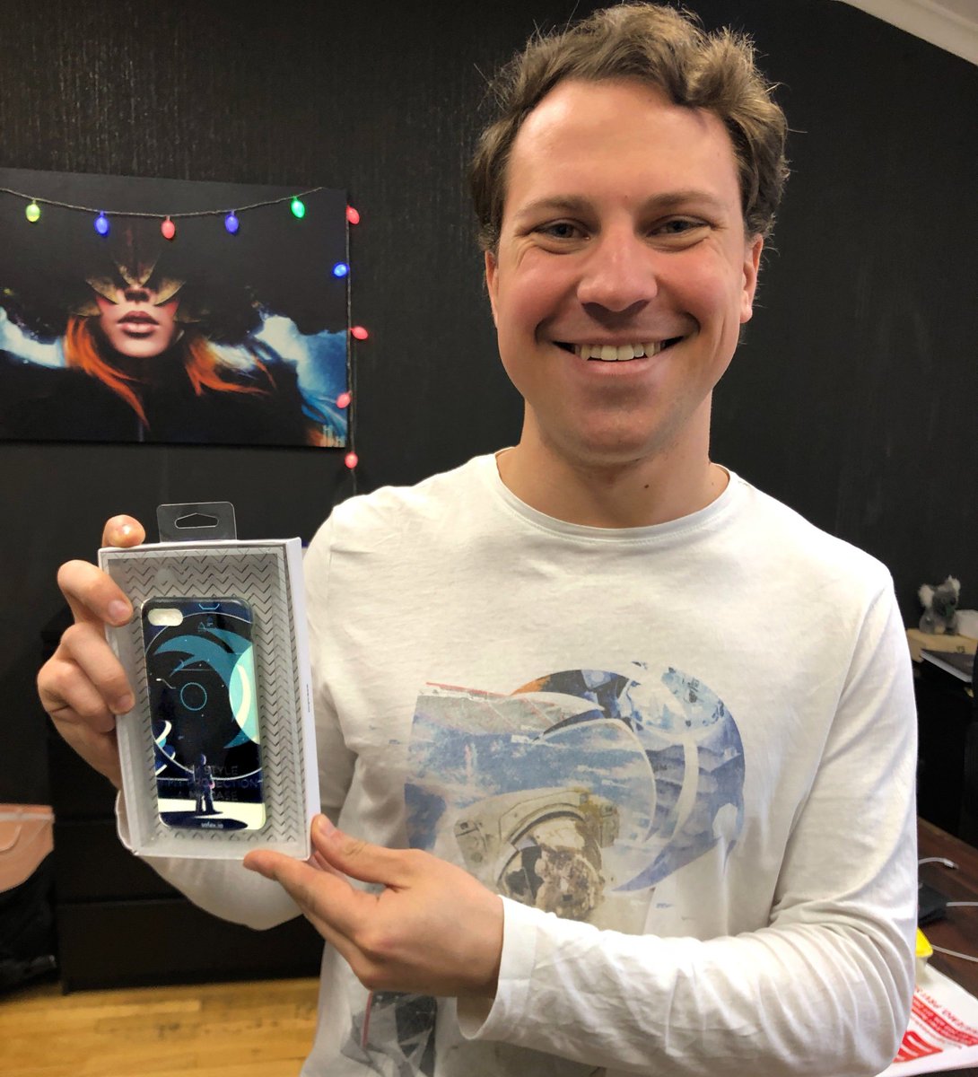 dandabek's tweet photo. Hey Everybody!! I'm giving away this @safex themed iPhone 7/8 case. 

Follow me, Retweet this post, and like it! ❤️

In 24 hours the winner will be chosen to receive it :D https://t.co/Y002tGmfs3