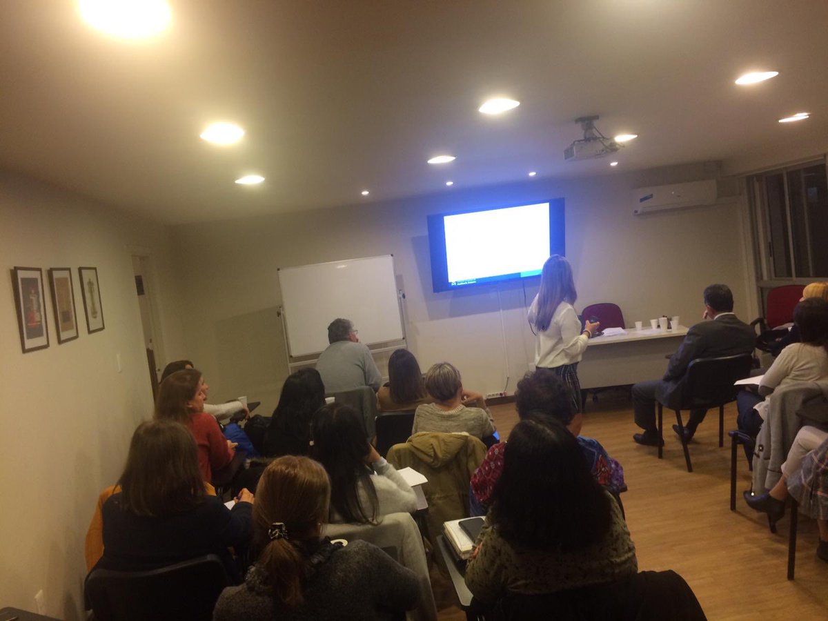 IUAI_URUGUAY's tweet photo. La cultura organizacional es un componente importante del gobierno corporativo y sistemas de control interno. Debemos considerarlo pues impacta en las asignaciones de auditoría interna. Ayer 30/5/19 la Cra Carina Maerro, CIA, CRMA, CCSA brindó un desayuno de trabajo al respecto. https://t.co/2nmVUgEUkb