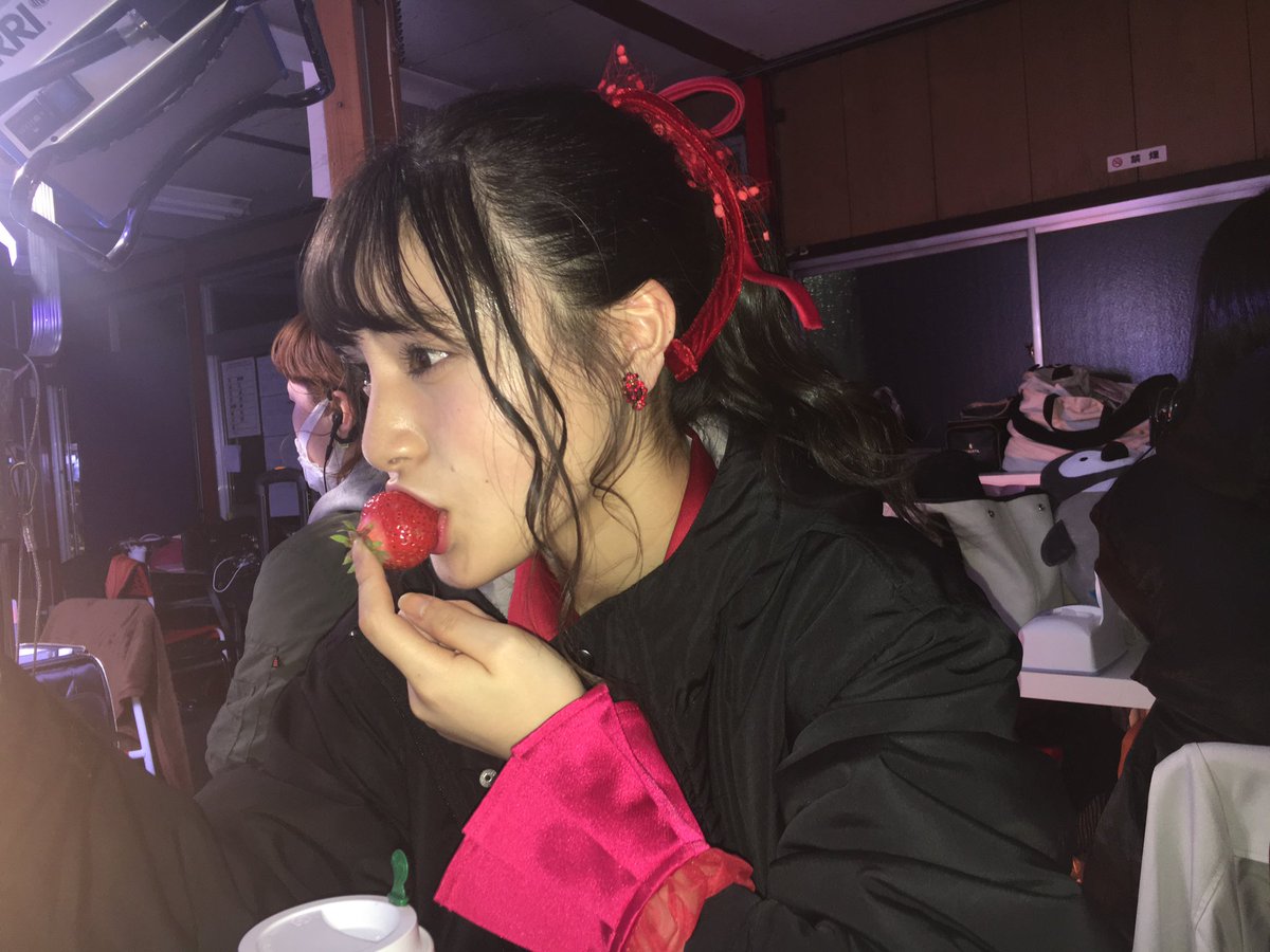 横顔美人 横顔美人