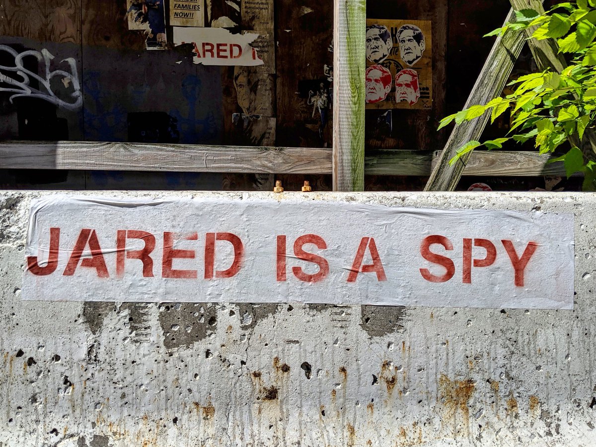 Patrick_Irelan's tweet photo. "Jared is a spy" #jaredkushner #muellerreport #ruleoflaw #resist #Trump #streetphotography #streetartdc #streetart #politicalart #politics #signsofresistance #dcsignsofresistance #WhiteHouse #DC #WashingtonDC https://t.co/DQ91wlwJRE https://t.co/4CgyvY0SuV