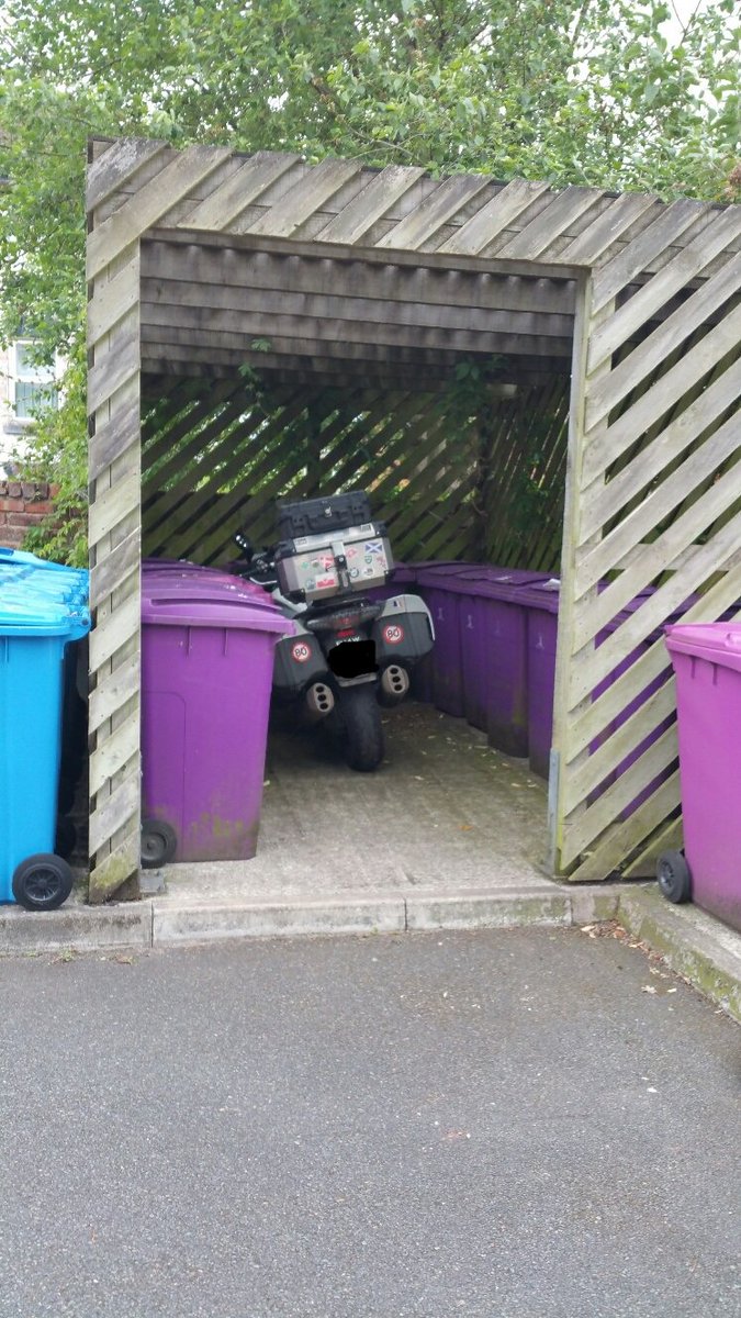 MerPolTuebrook's tweet image. A tourists stolen motorbike has been recovered in the Kensington area. Please be on the lookout for any motorcycles stored in a similar suspicious way and report to us via 101 or online! #CommunityFirst #Teamwork