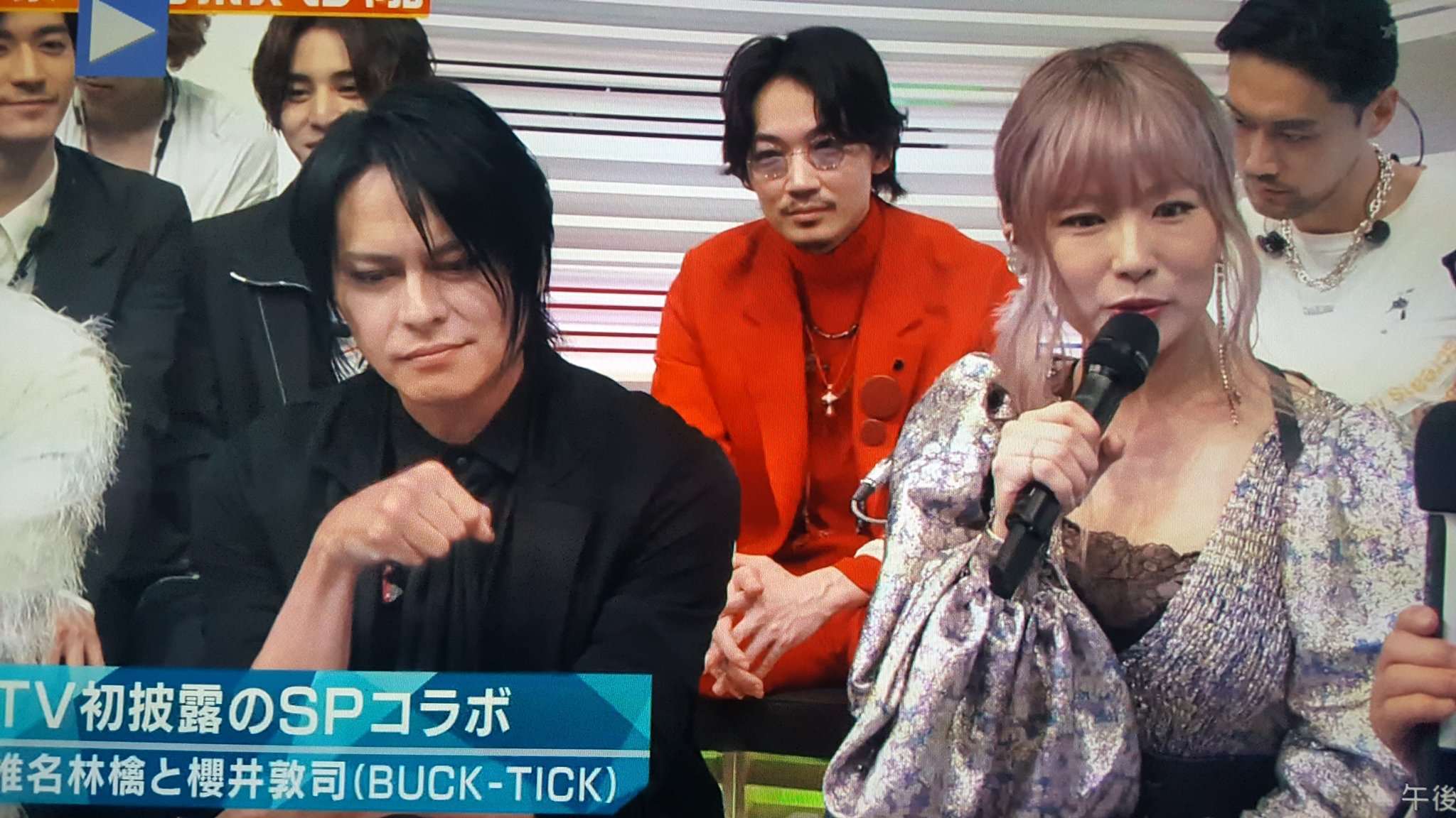 未使用 BUCK-TICK ハンドタオルと手拭いセット 櫻井敦司 あっちゃん Amazon.co.jp: BUCK-TICK櫻井敦司プロデュースブランケト