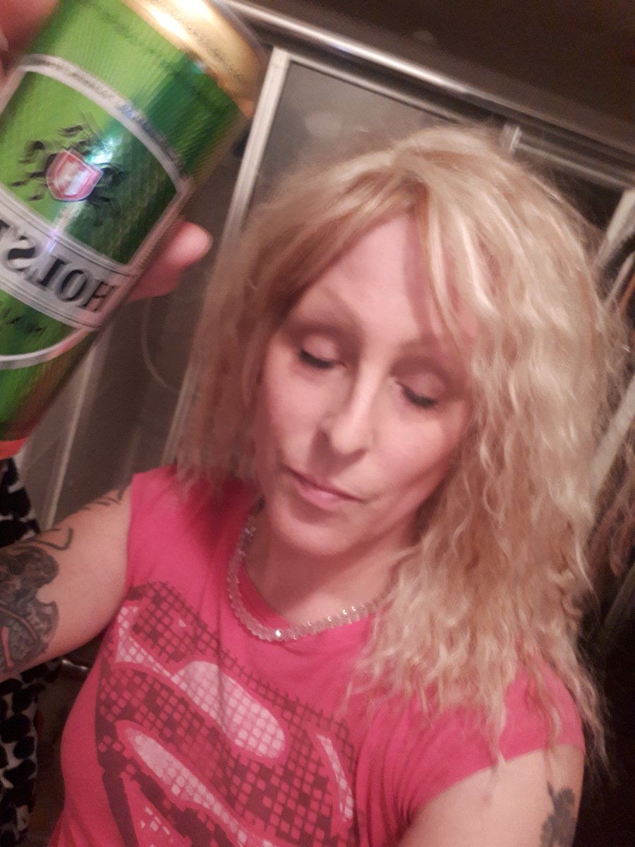 Lil_MythGrey's tweet photo. @BeguiledBunny #BeerTrap https://t.co/9nrrEKJKct