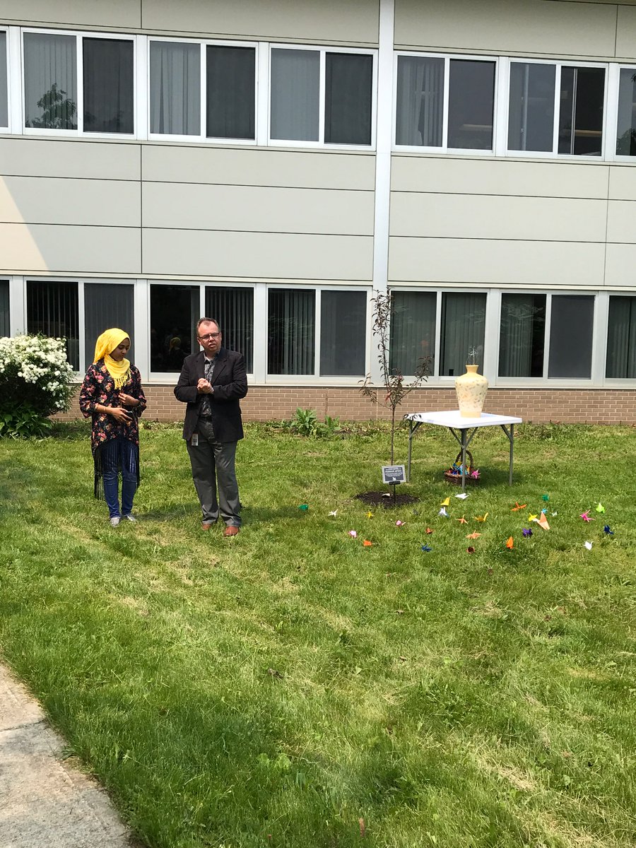 RWMIII's tweet photo. A wonderful recognition of Farhan Afzal's life. #SHSstudent Aaminah Afzal organized a dedication and tree planting with the Shaker community and Farhan's family. Mr. Doolittle and son Jackson created a beautiful crane inspired ceramic  vase in Farhan's memory https://t.co/yz3V8T9gpj