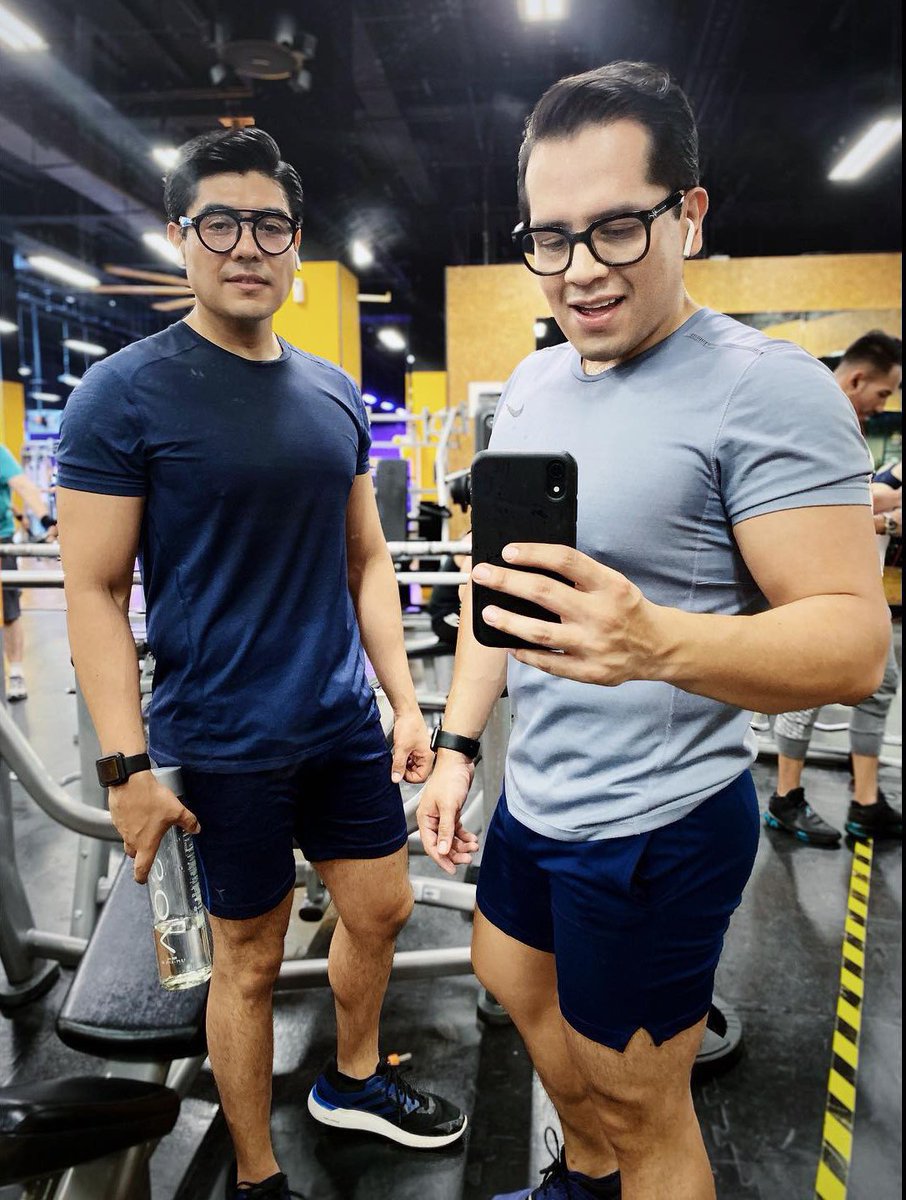 dievinbl's tweet photo. NOTHING IS GOING TO CHANGE UNLESS YOU DO 💪 #fridaymotivation #gymfit #fitnessaddict #instafit #igers #gymguys #fitspiration #instadaily #workoutmotivation https://t.co/yYn3R4pWIc
