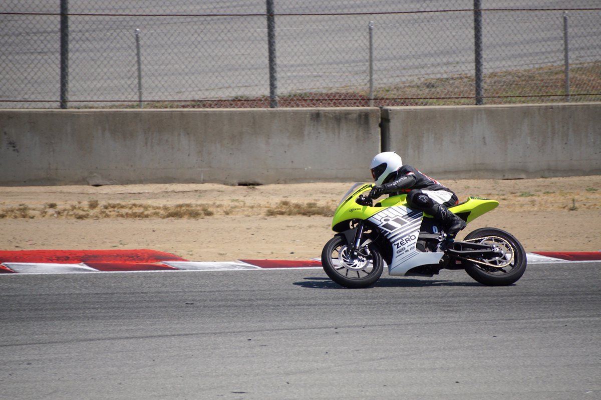 HWoodElectrics's tweet photo. Join us June 30 to Ride or Race your #ZeroMotorcycles the Annual #ReFuelRaces at #LagunaSeca!
Register now with @SpeedVentures: https://t.co/1QRWYZ8FBu
No Bike or need transport?
Visit #HollywoodElectrics to Demo in #LA, or call in for Track Setup & Bike Transpo up to NorCal! https://t.co/7eGBxyH4zq