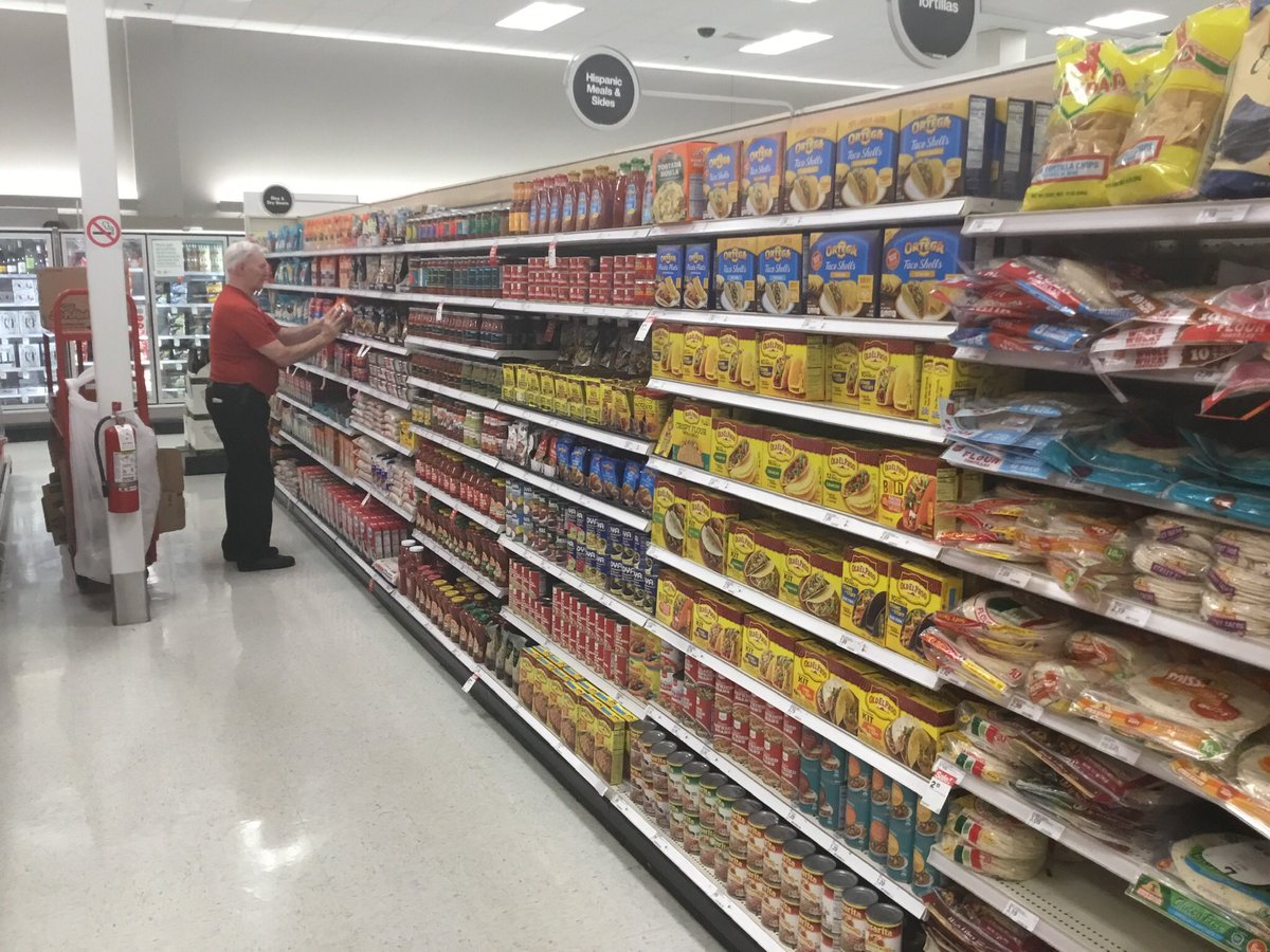 OMG ! Look at that zone👀😍and it’s full! looking like a top notch grocery store at store 922. Thanks to dedicated TM Gary !