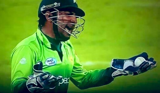 Ham to t20 samajh k khail rahay thay.😑