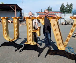 Make: Massive "Marquee Letter" Decorations! bit.ly/30WTZsD