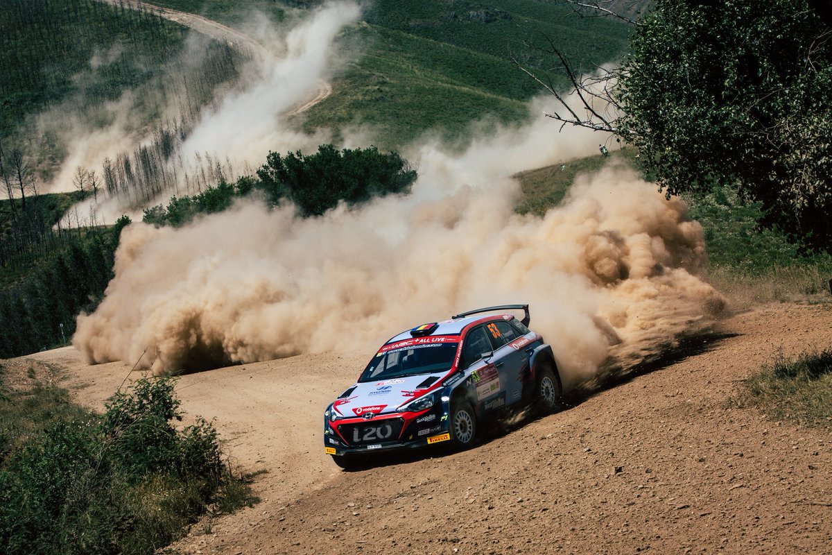 Though first day at <a href="/rallydeportugal/">Vodafone Rally de Portugal</a>   
We had a flat tire on stage 5th and we lost over 3 minutes. Hope we can recover as much as possible tomorrow and Sunday.
#RallydePortugal
#WRC2
<a href="/FriulMotor/">Friul Motor®️</a>
#hyundaimotorsport